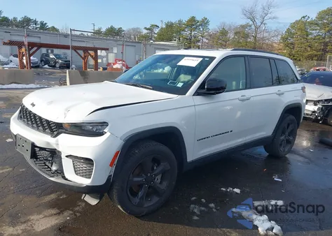 2024 Jeep Grand Cherokee Limited 4X4 из США, поврежденный, VIN 1C4RJHBG9RC679484